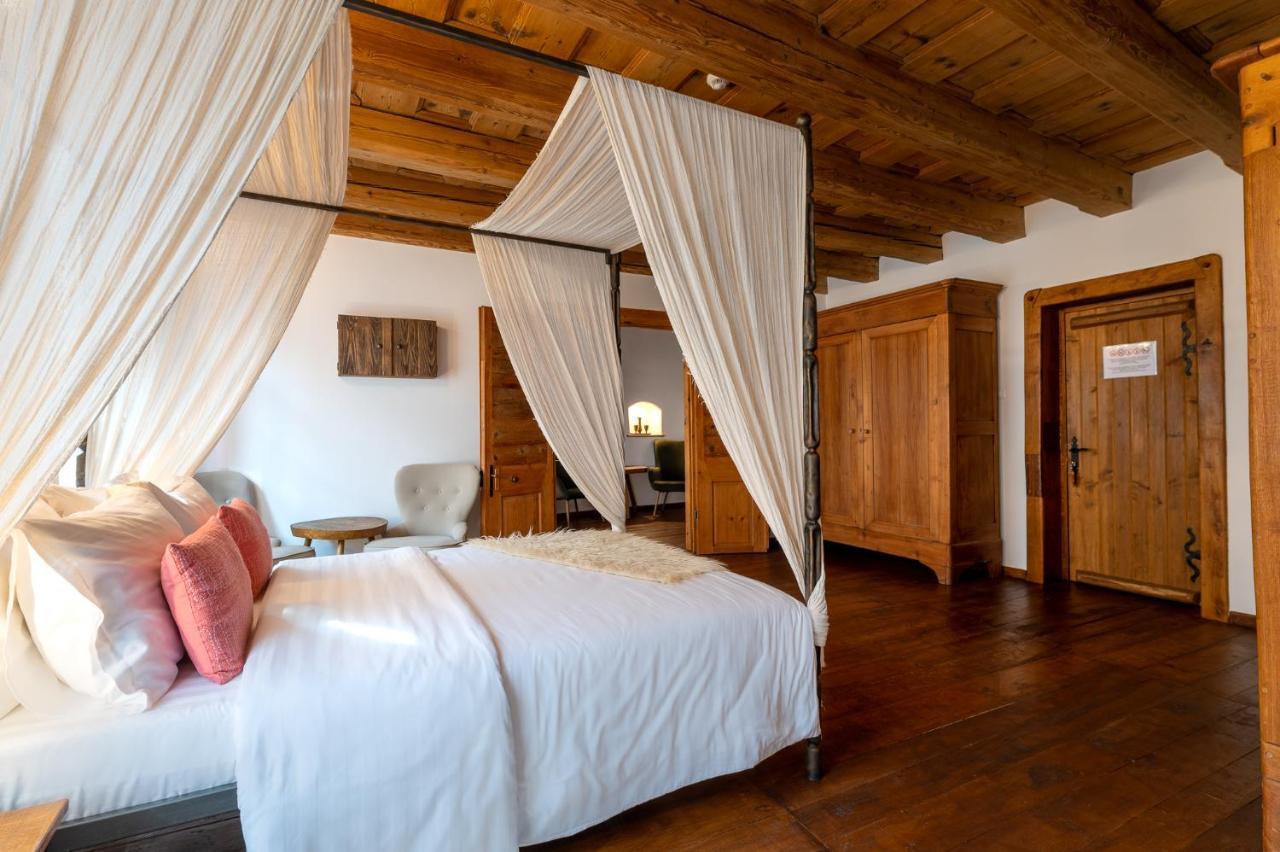 Boutique Hotel Von Graf 시기쇼아라 외부 사진