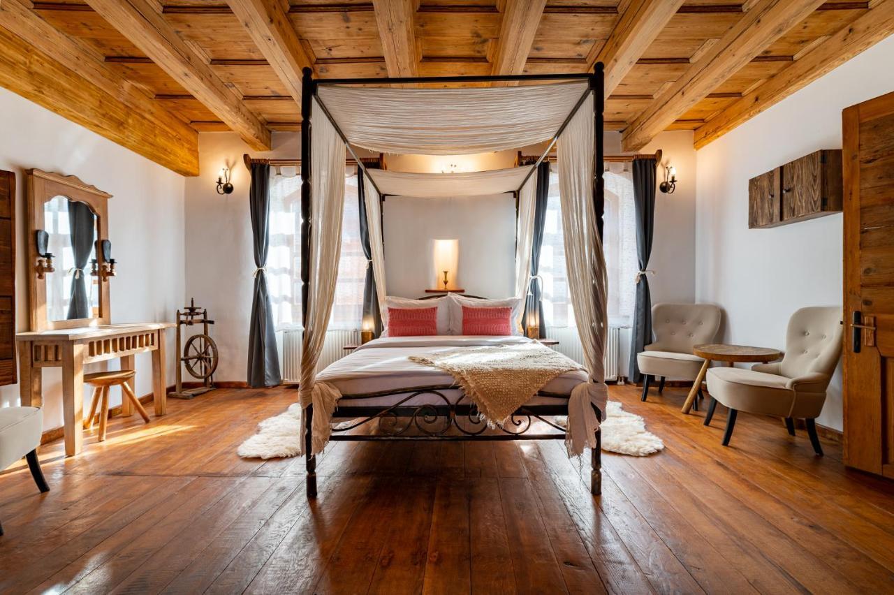 Boutique Hotel Von Graf 시기쇼아라 외부 사진