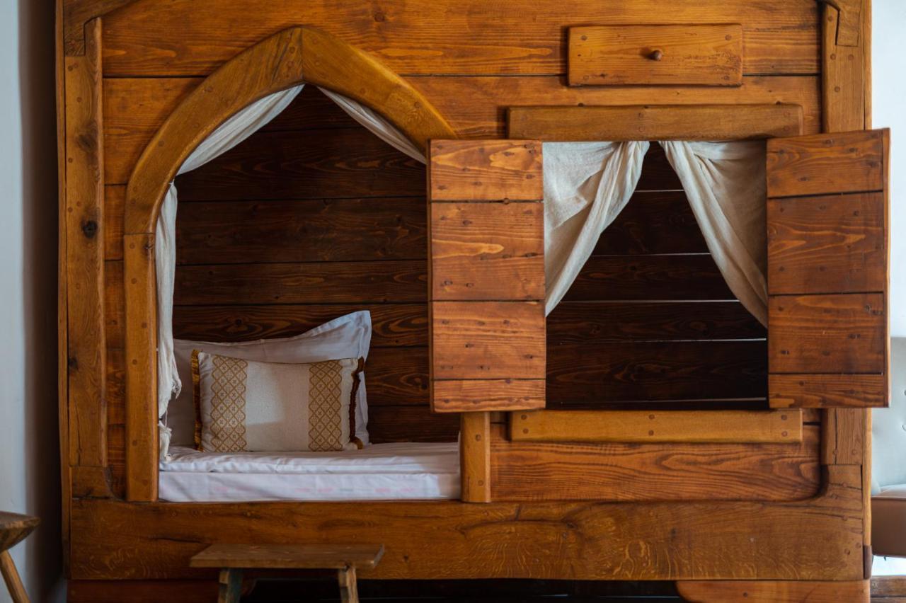 Boutique Hotel Von Graf 시기쇼아라 외부 사진