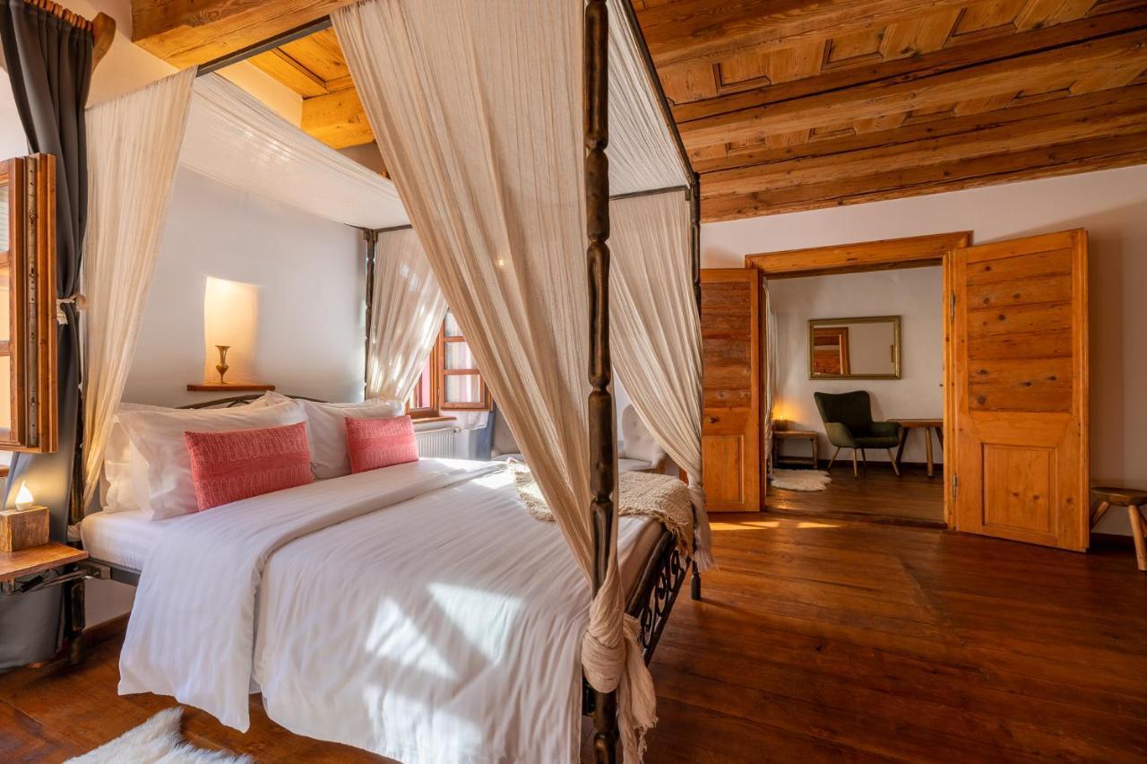 Boutique Hotel Von Graf 시기쇼아라 외부 사진