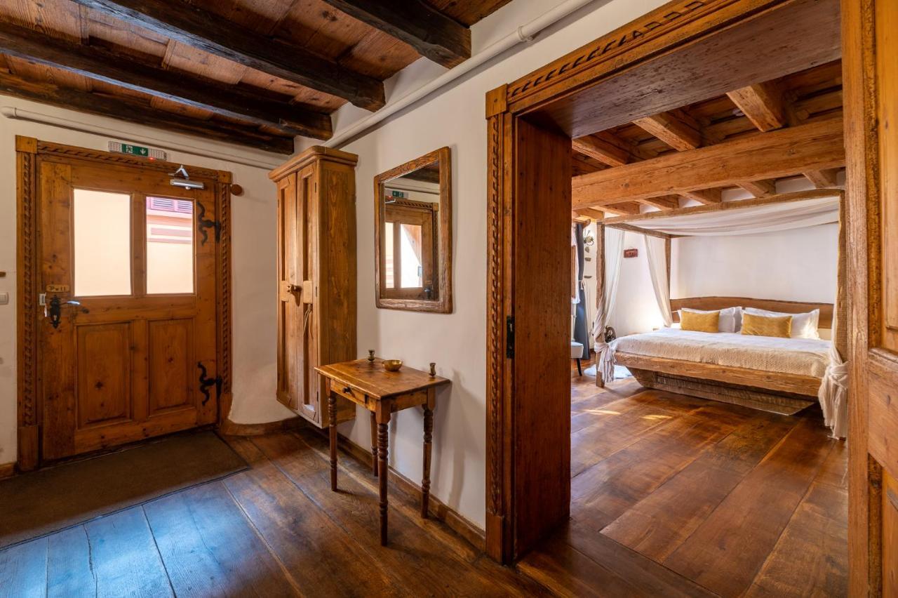 Boutique Hotel Von Graf 시기쇼아라 외부 사진